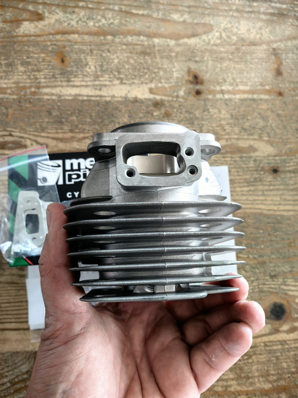CILINDAR KLIP KARIKE HUSQVARNA 272 fi 52 mm METEOR