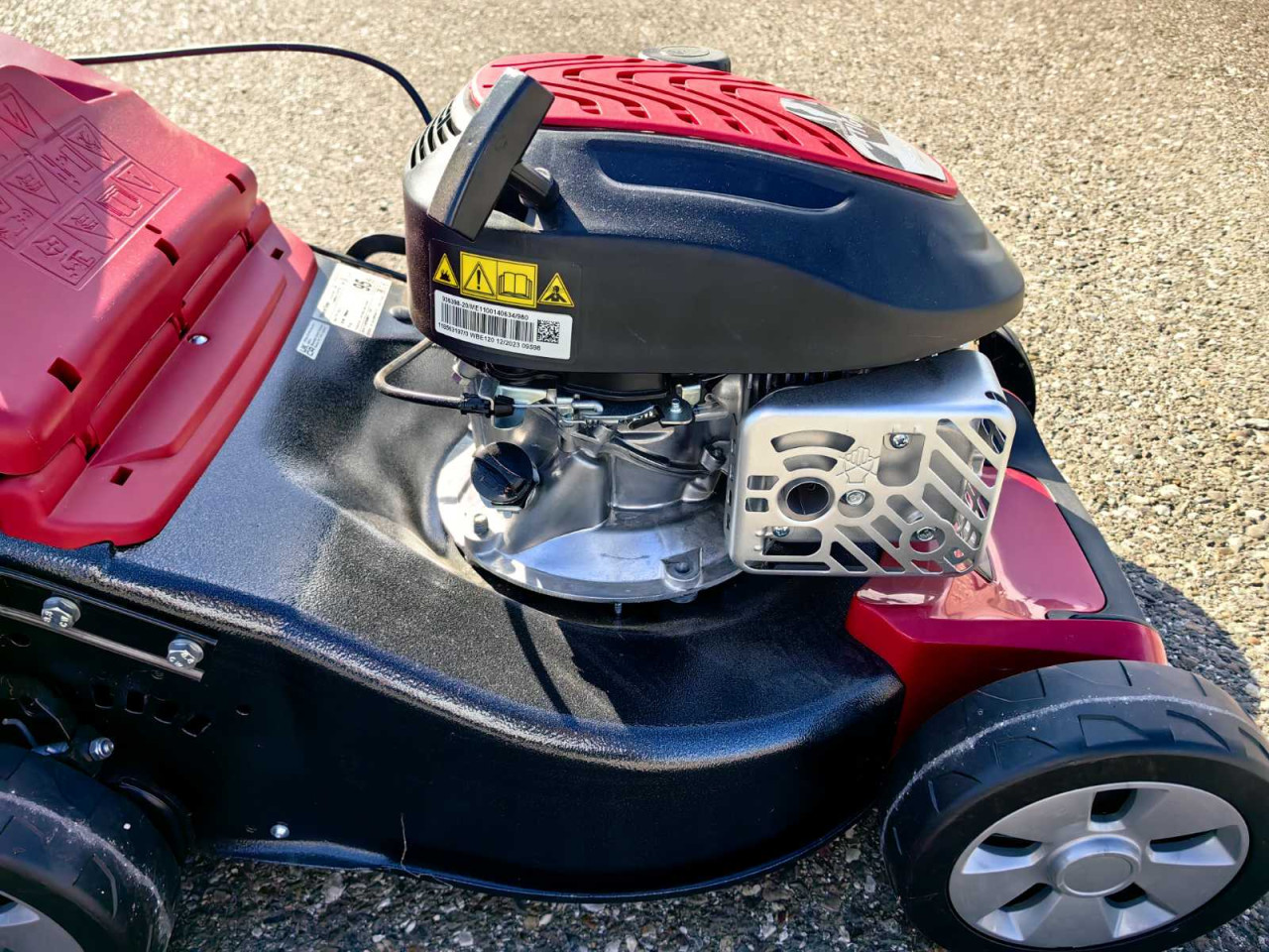 STIGA MOUNTFIELD SP 42 MOTORNA KOSILICA