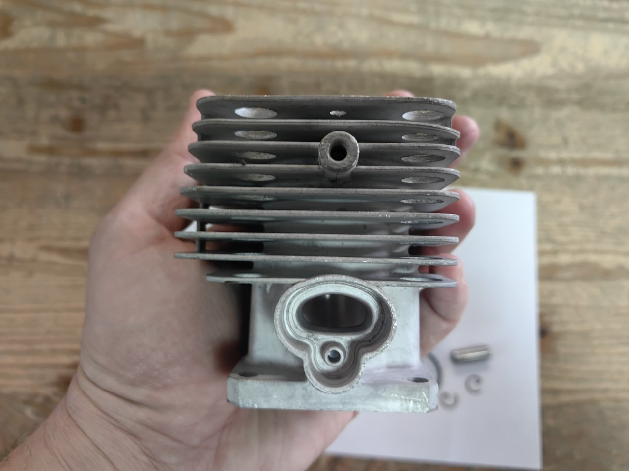 CILINDAR KLIP I KARIKE STIHL FS 200 250 300 350 D=38 mm x 10 mm