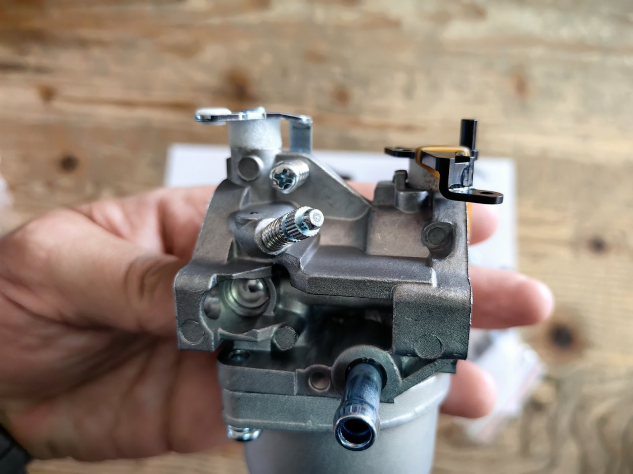 KARBURATOR BRIGGS & STRATTON 14-18 KS 799727 698620 499153 498061