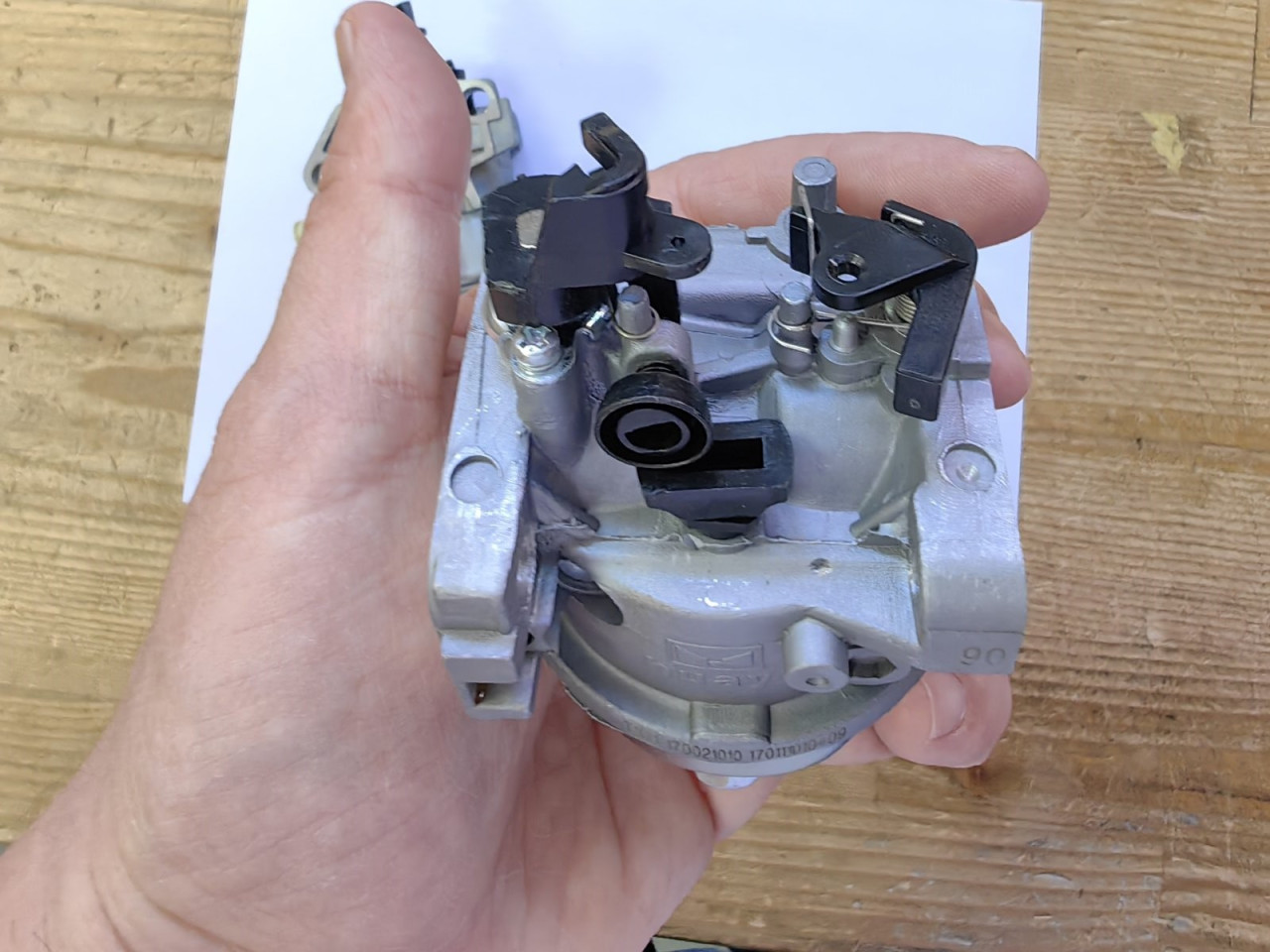 KARBURATOR ZA TRAKTORSKU KOSILICU LONCIN 1P90F