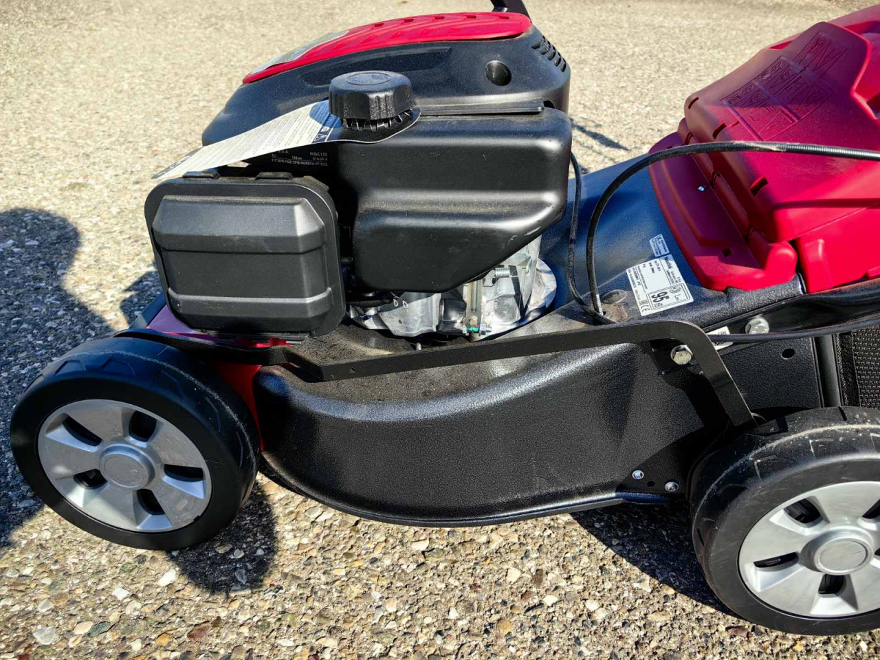 STIGA MOUNTFIELD SP 42 MOTORNA KOSILICA