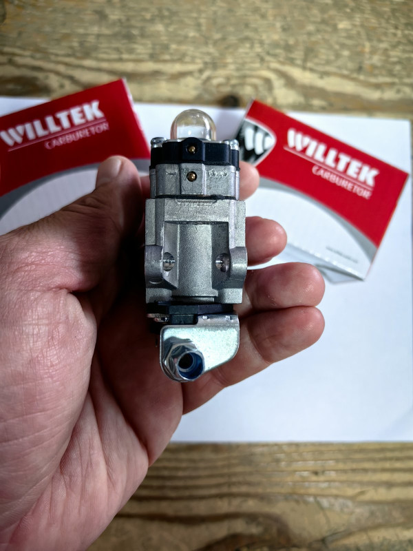 KARBURATOR KINESKI TRIMER VILLAGER BC 1250 FARM DEMON AGM D=10mm