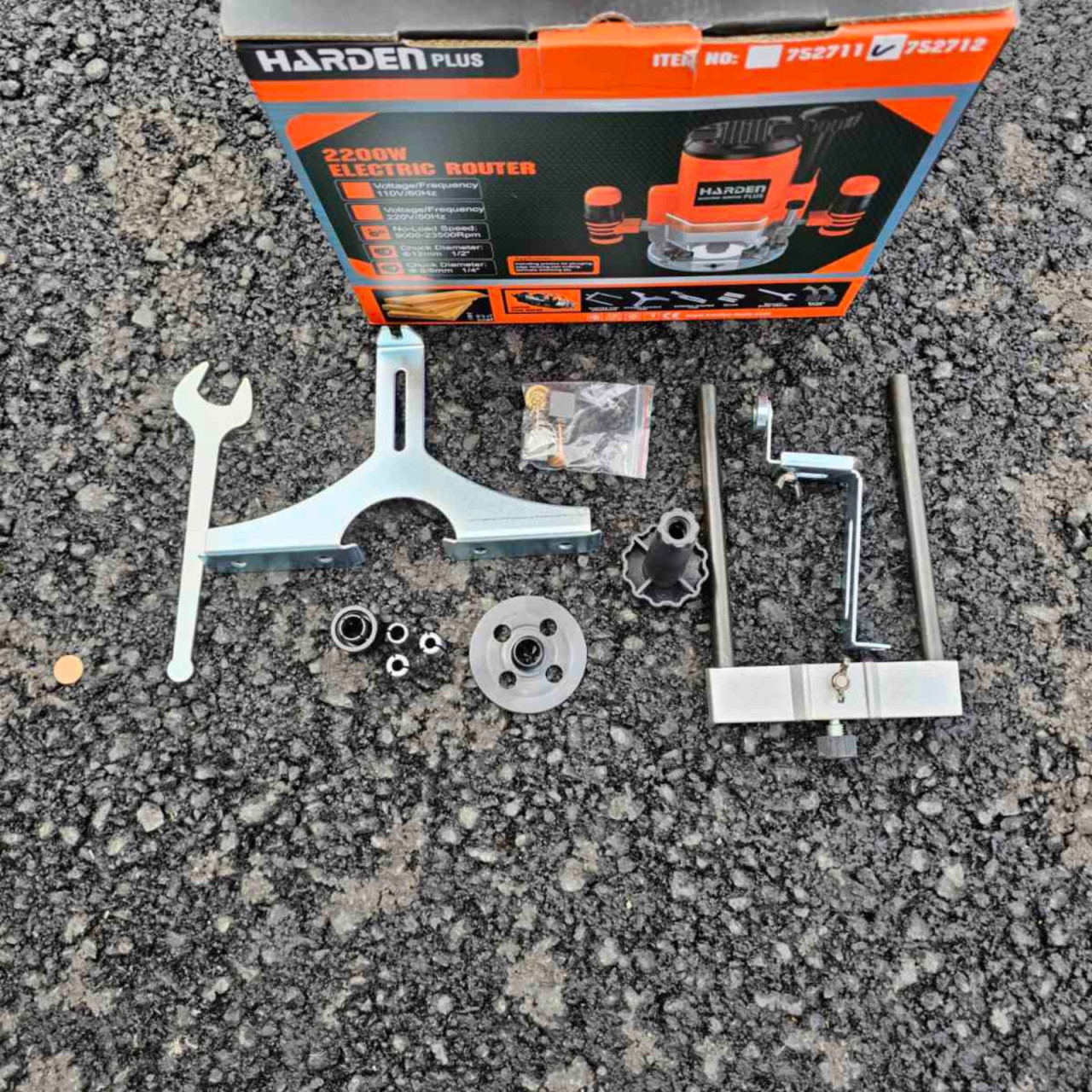 Univerzalni dvoručni frezer HARDEN - 2200 W