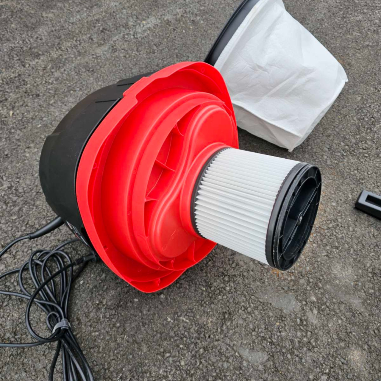 TEH vakuumski usisivač 100 litara 3000 W