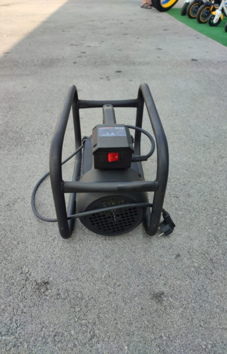 TEH vibrator za beton