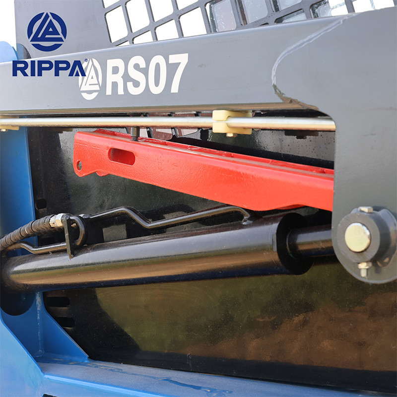 Bobcat Rippa skid steer utovarivac na tockovima RS07