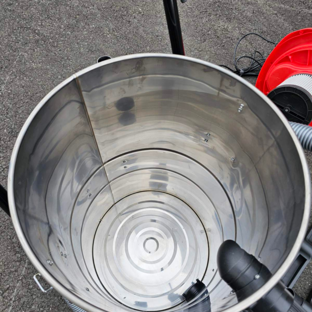 TEH vakuumski usisivač 100 litara 3000 W