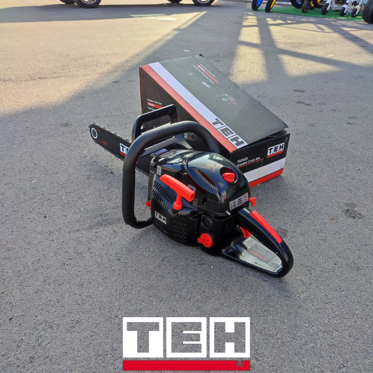 TEH Motorna pila 2400 W