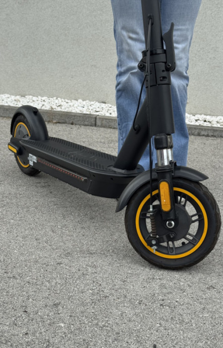 Električni trotinet skuter romobil NANO Scooter Kugoo GMAX