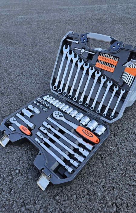 Set gedore i kombinovani ključevi 1/2 1/4 - 77 dijelova