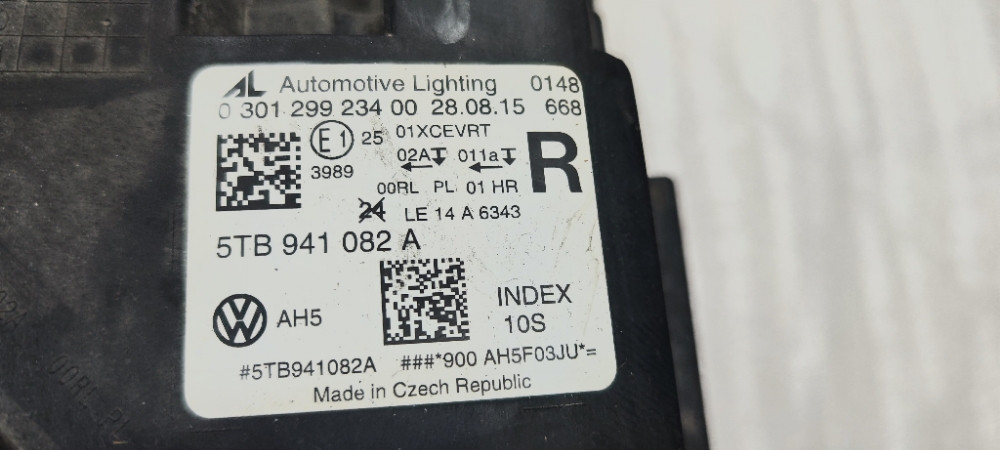 Far VW Touran 3 full led 5TB941082A