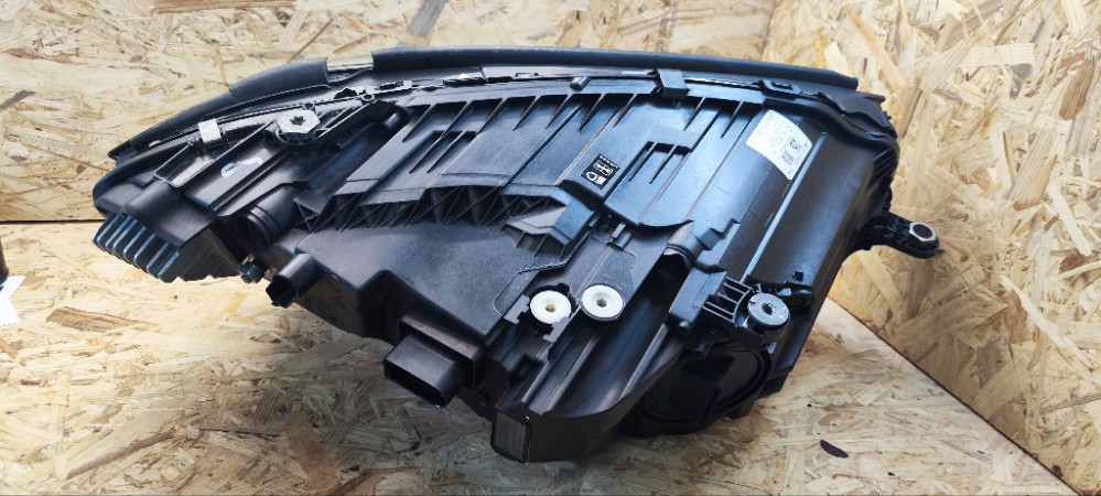 Far Mercedes W223 A2239065304