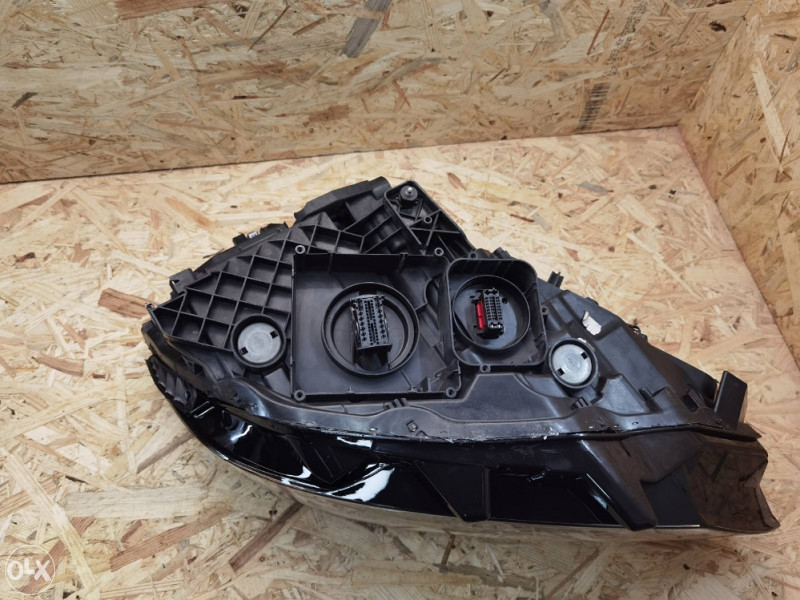 Far Passat 8 full led 3G1941081G