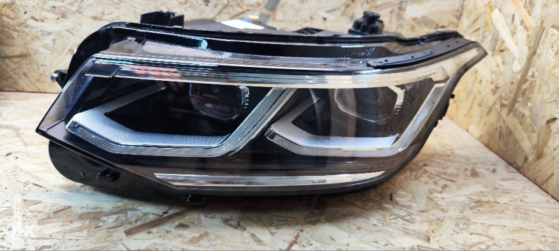 Far Tiguan 5NN941081D Full led