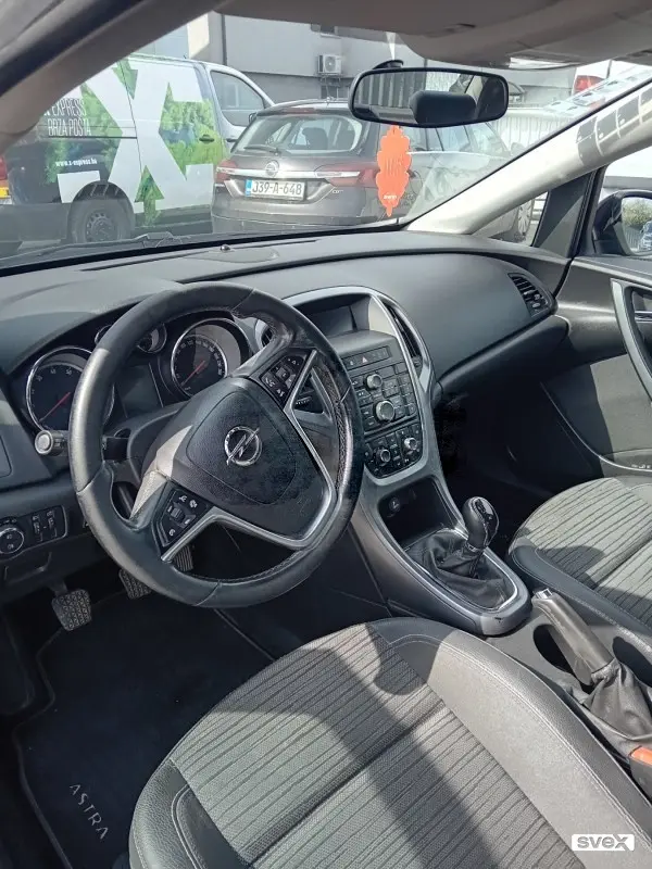 Opel Astra 2017