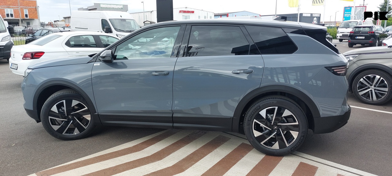 Opel Grandland GS, 2026 Hibrid 145ks AT