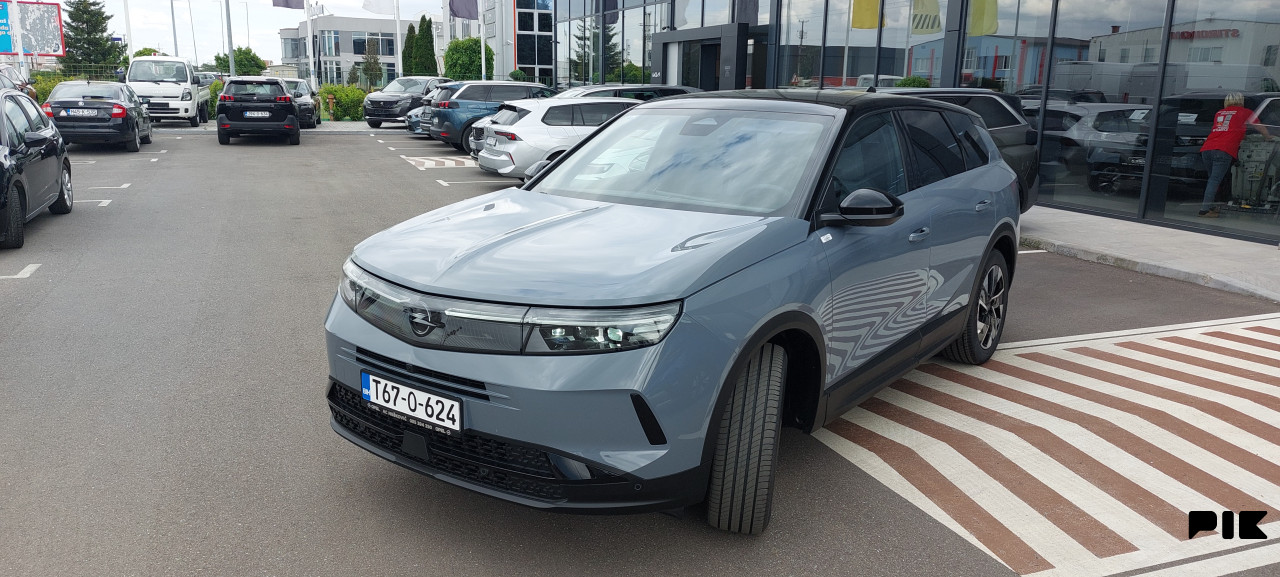 Opel Grandland GS, 2026 Hibrid 145ks AT
