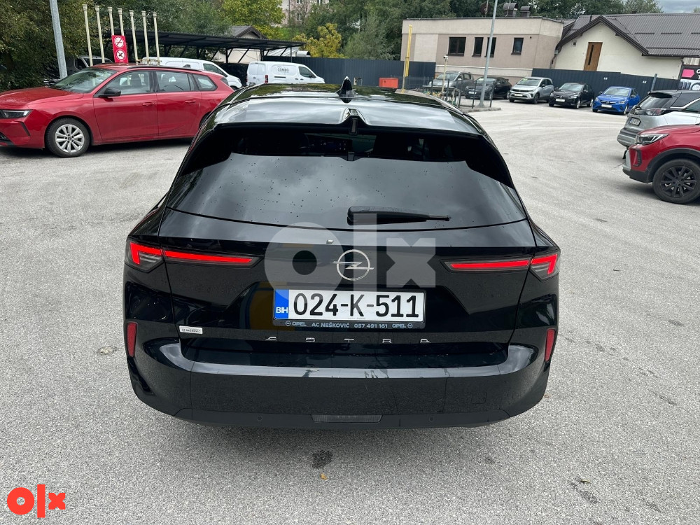 Opel Astra ST 1.5DTH Business Edition 130 KS AUTOMATIK
