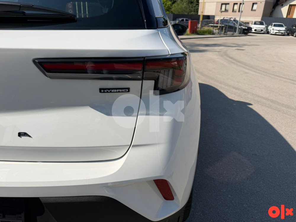 Opel Mokka Edition Hybrid 145 KS eDCT NAVI + ALU 17"