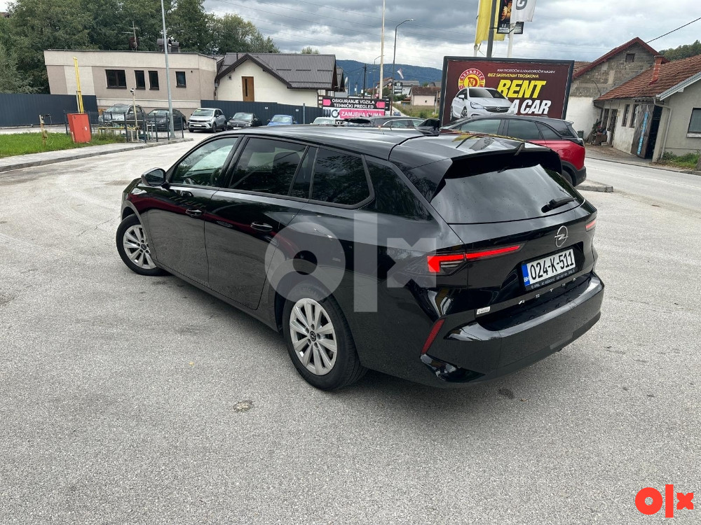 Opel Astra ST 1.5DTH Business Edition 130 KS AUTOMATIK