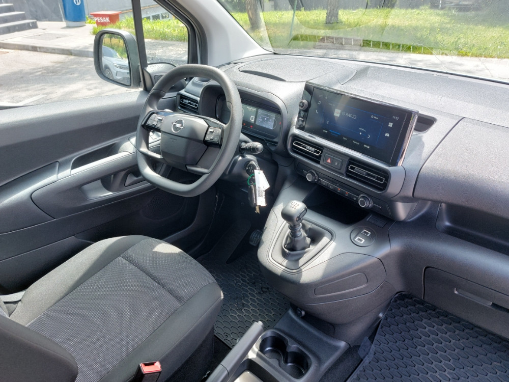 Opel Combo Cargo XL - 939kg - 1.5 100KS *DEMO VOZILO*