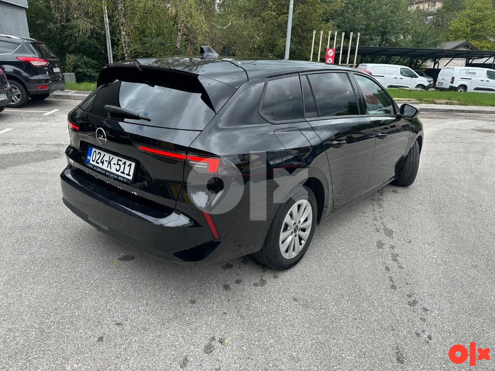 Opel Astra ST 1.5DTH Business Edition 130 KS AUTOMATIK
