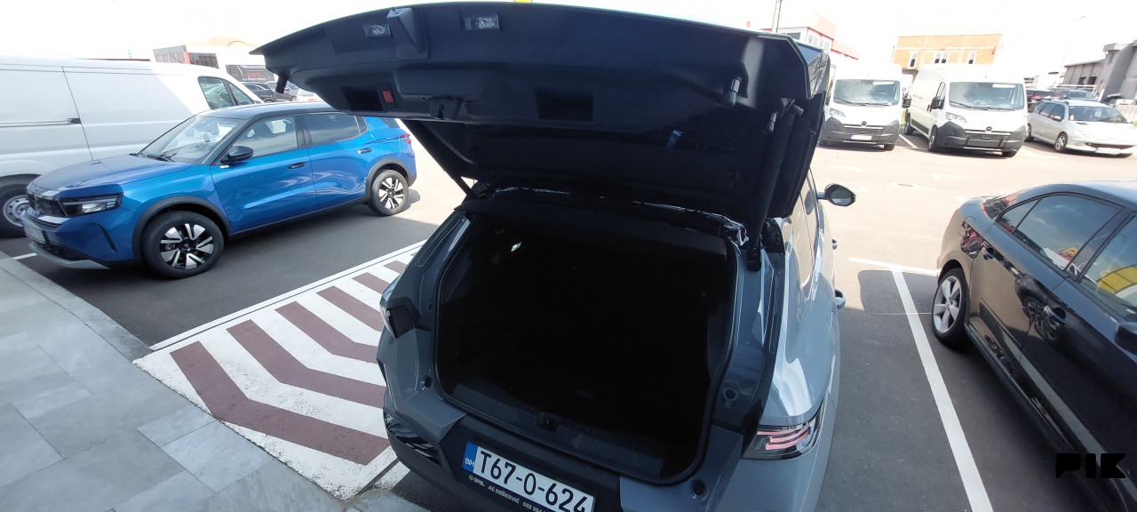 Opel Grandland GS, 2026 Hibrid 145ks AT