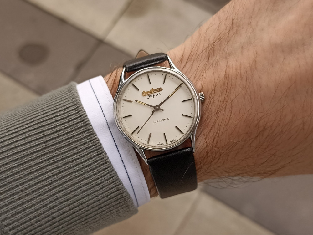 NAVI.BA OMIKRON SAFARI  AUTOMATIC VINTAGE MEHANIČKI SAT NAVI