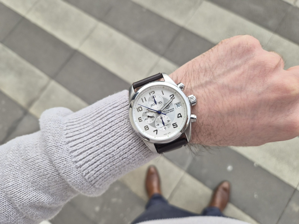 VICTORINOX SWISS ARMY Ambassador XL 7750 Automatic