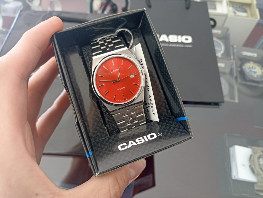 NAVI.BA CASIO MTP-B145D-4A2VEF RUČNI SAT NOVI MODEL!