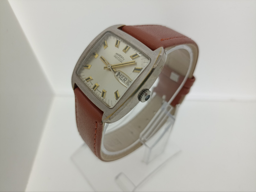ARSAMATIC PRECISION AUTOMATIC SWISS MADE VINTAGE SAT
