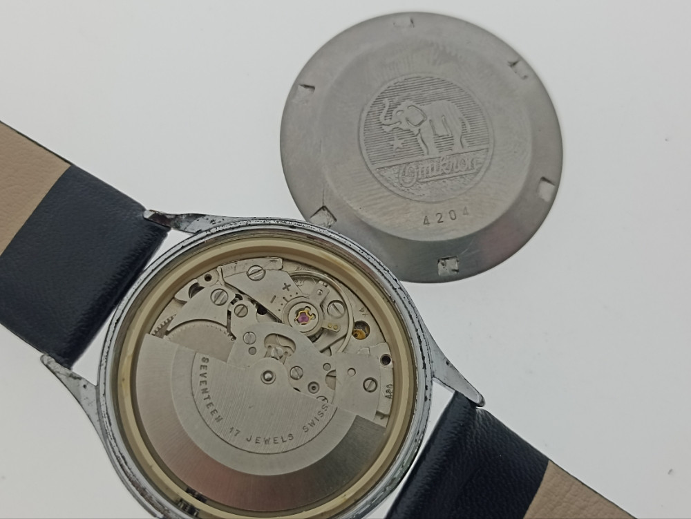 NAVI.BA OMIKRON SAFARI  AUTOMATIC VINTAGE MEHANIČKI SAT NAVI