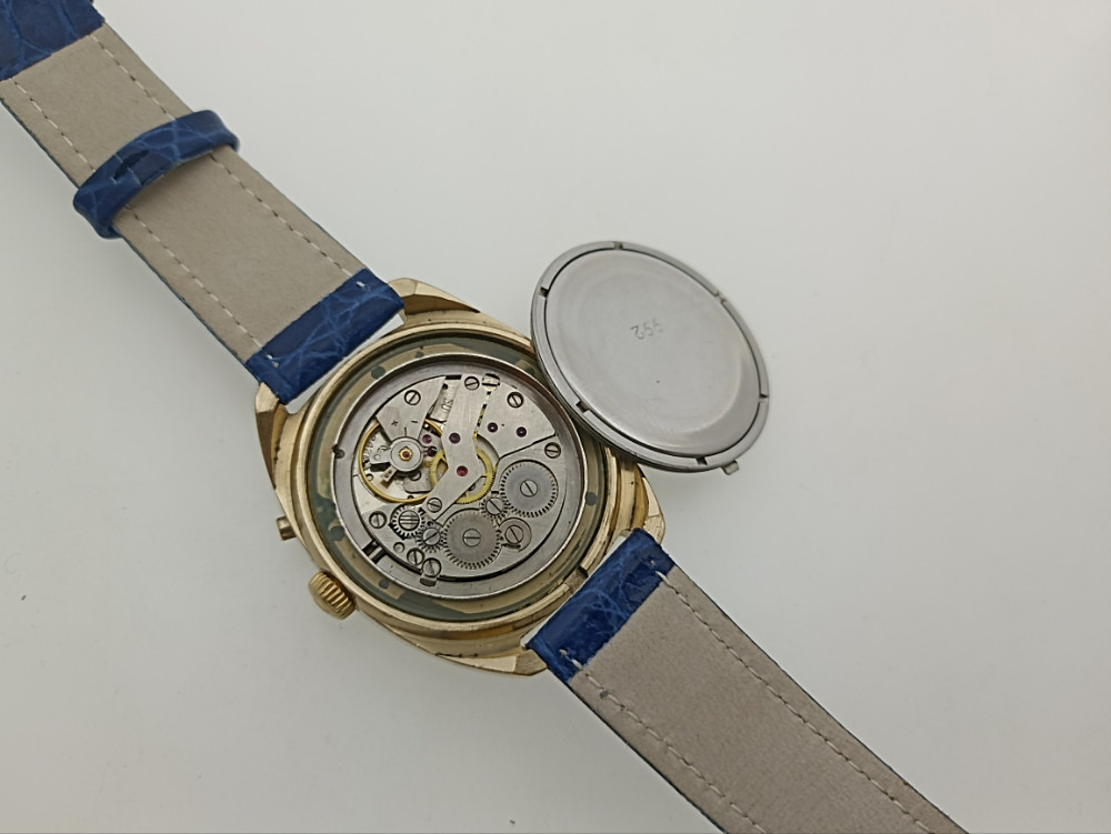 NAVI.BA SLAVA MADE IN USSR MEHANIČKI RUČNI SAT