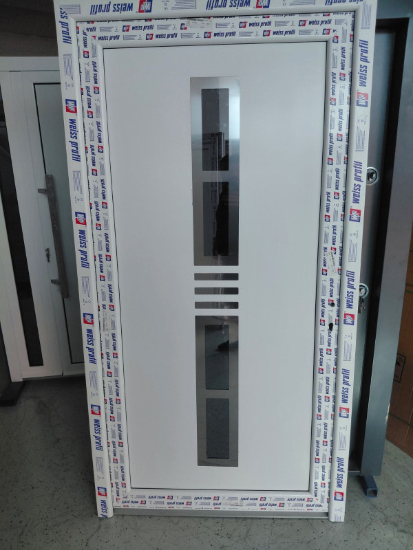 PVC ULAZNA VRATA 110X210 S INOX-OM
