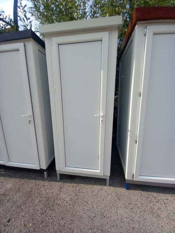 WC kabina PVC s šoljom 115x95