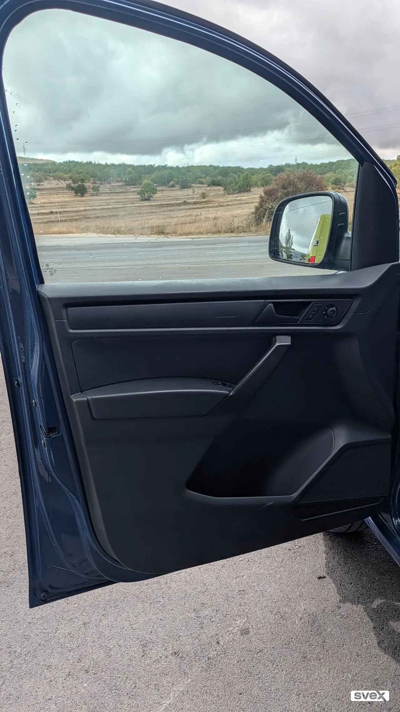 Volkswagen Caddy Maxi 2.0 TDI, 102 ks, kedi, cedi · Svex