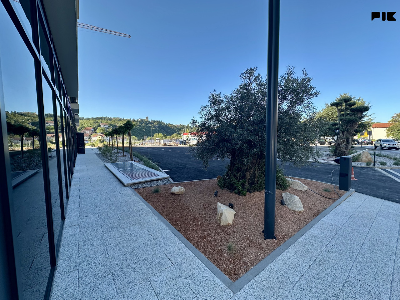 Veliki poslovni prostor 159 m2 s vrtom - Hills Residence 3