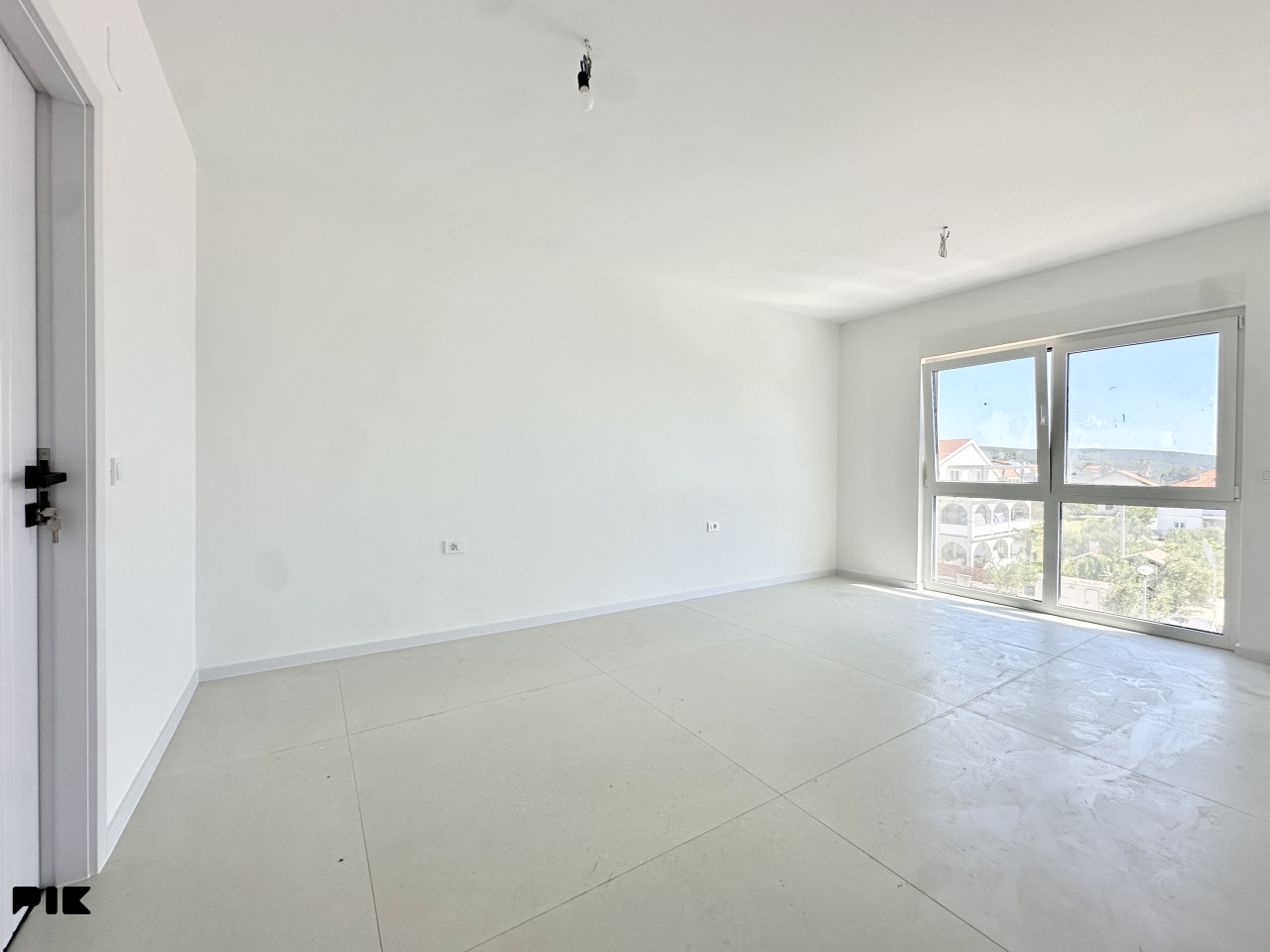 Zadar-Sukošan Hills-Privatna krovna terasa s bazenom,Netto 250 m2
