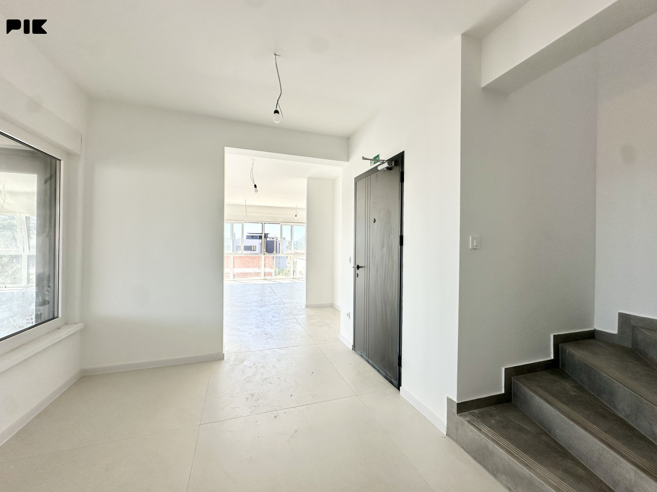 Zadar-Sukošan Hills-Privatna krovna terasa s bazenom,Netto 250 m2