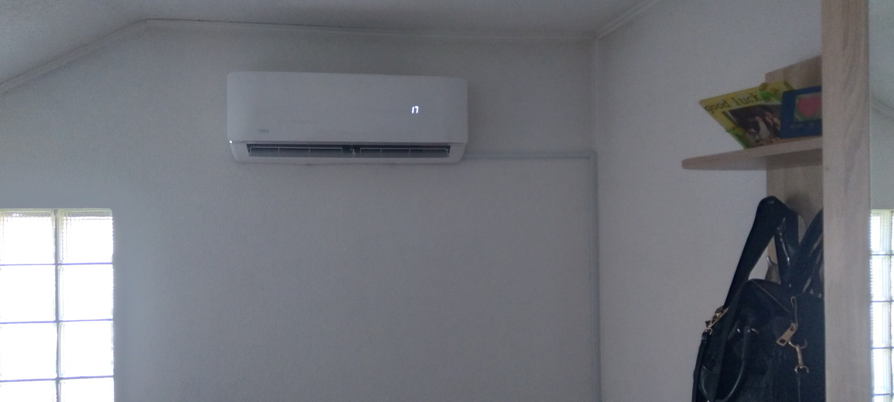 Akcija Klima Inverter  VIVAX AERI 12ka -25 A+++ DVA Grijaca