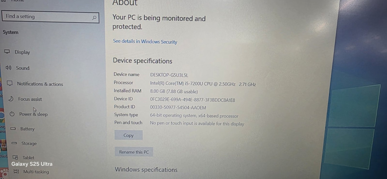 Laptop HP 15.6" I5 7200U/ RAM 8 GB/ SSD 240 GB Baterija 2h