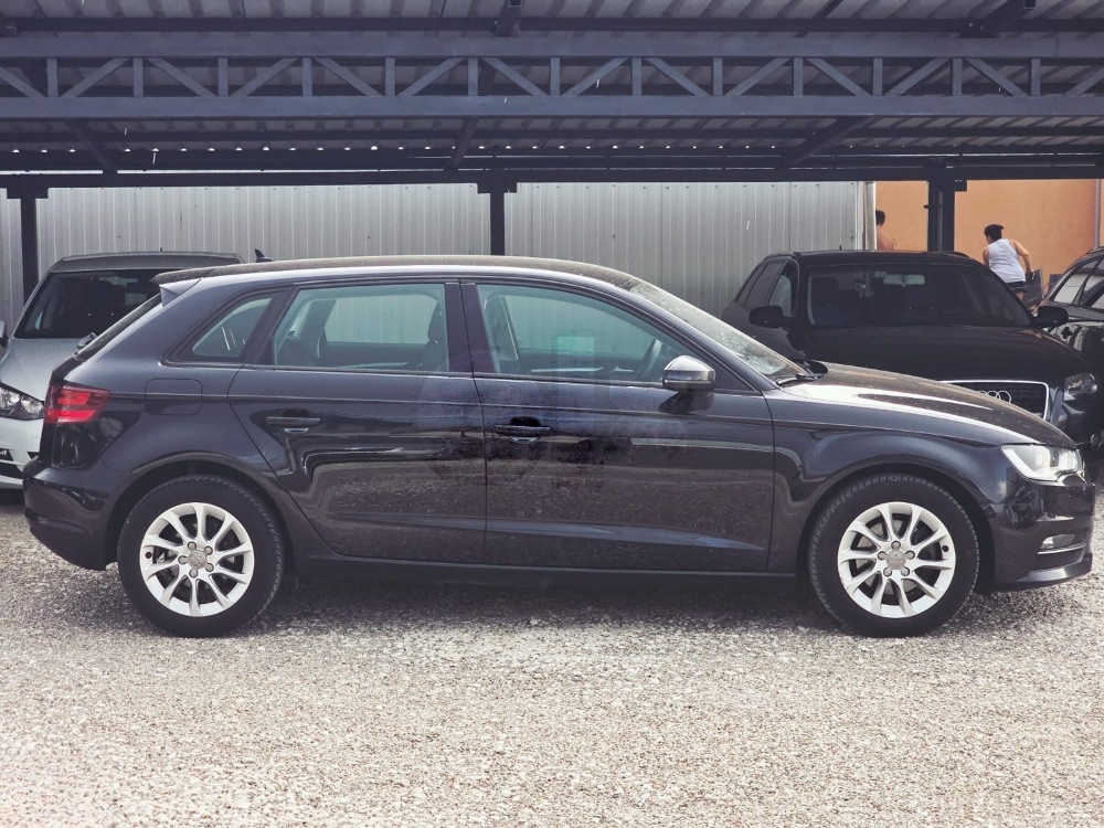 Audi A3 1.6tdi 77kw 2014 mod, senz, nav, komande