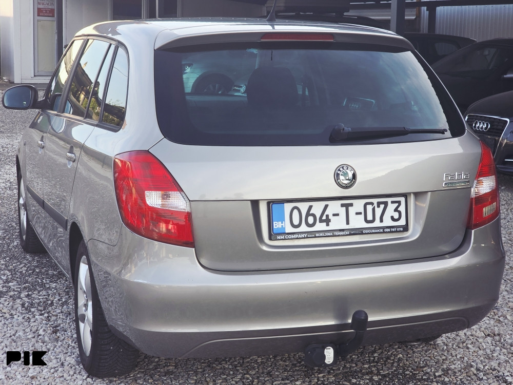 Škoda Fabia 1.2tdi 55kw, 2011 mod, komande, servisi, registrovan