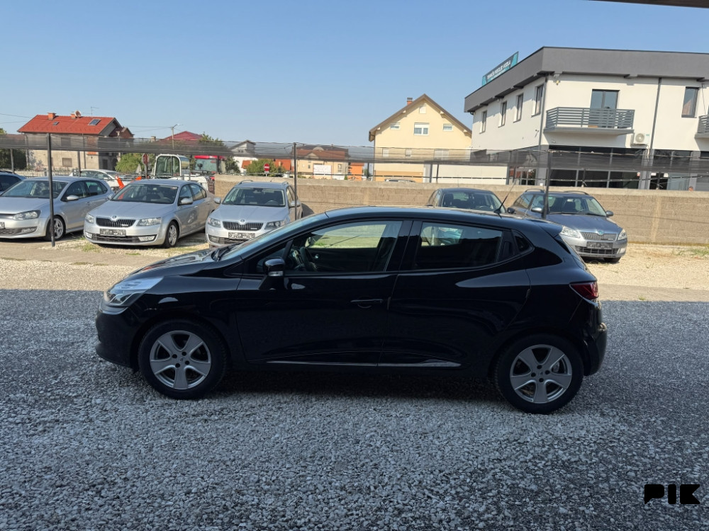 Reno  Clio  5vrata 15 dizel  2015god