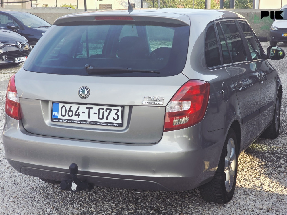Škoda Fabia 1.2tdi 55kw, 2011 mod, komande, servisi, registrovan