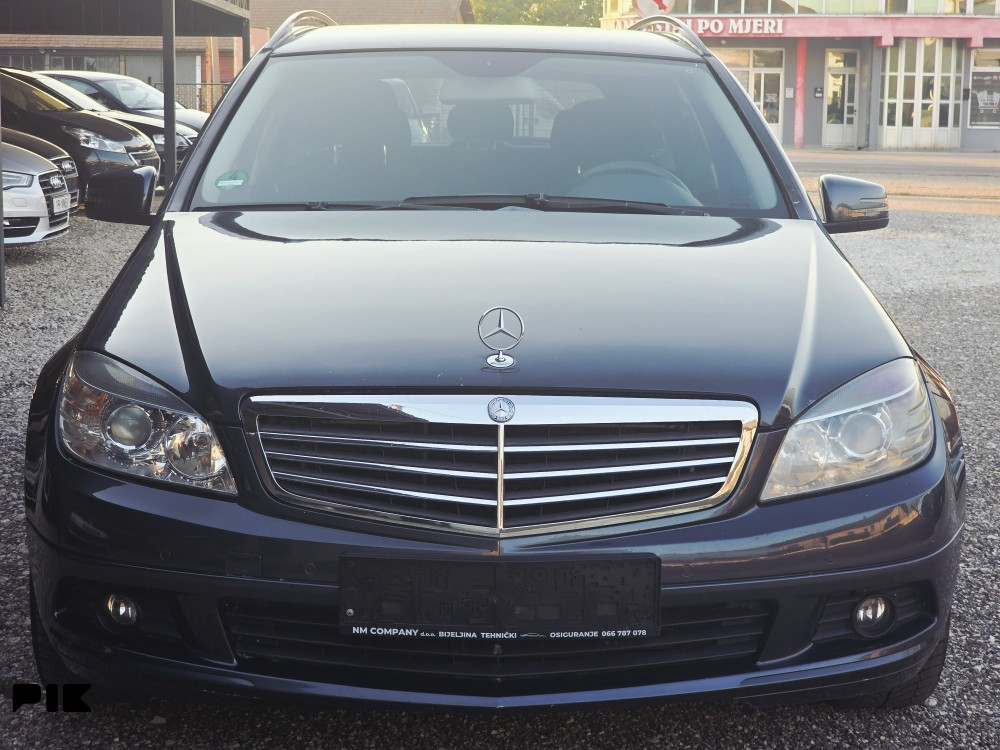 Mercedes-Benz C 220 2.2CDI 125kw 2010mod nav, senz, veliki servis