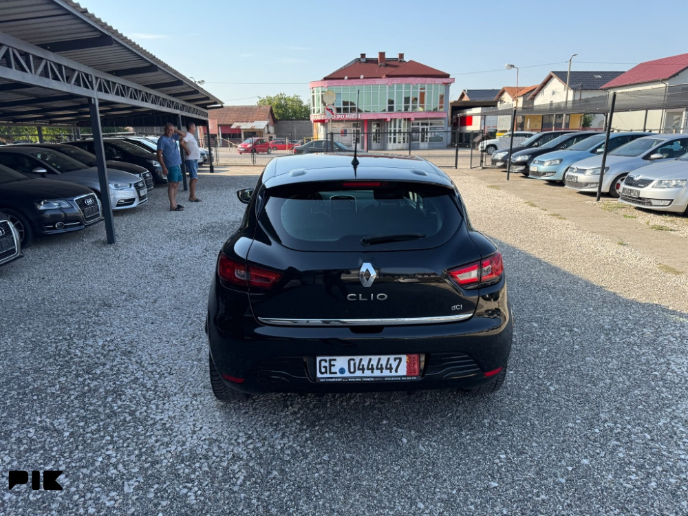 Reno  Clio  5vrata 15 dizel  2015god