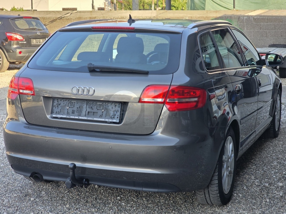 Audi A3 1.6tdi 77kw 2013, senz, nav, komande auto ko novo!