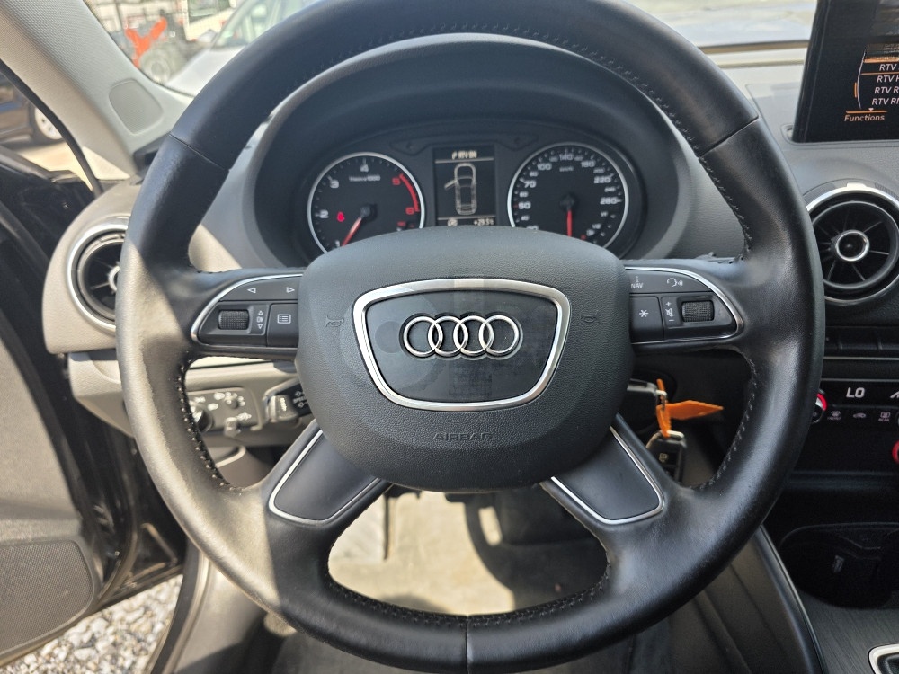 Audi A3 1.6tdi 77kw 2014 mod, senz, nav, komande